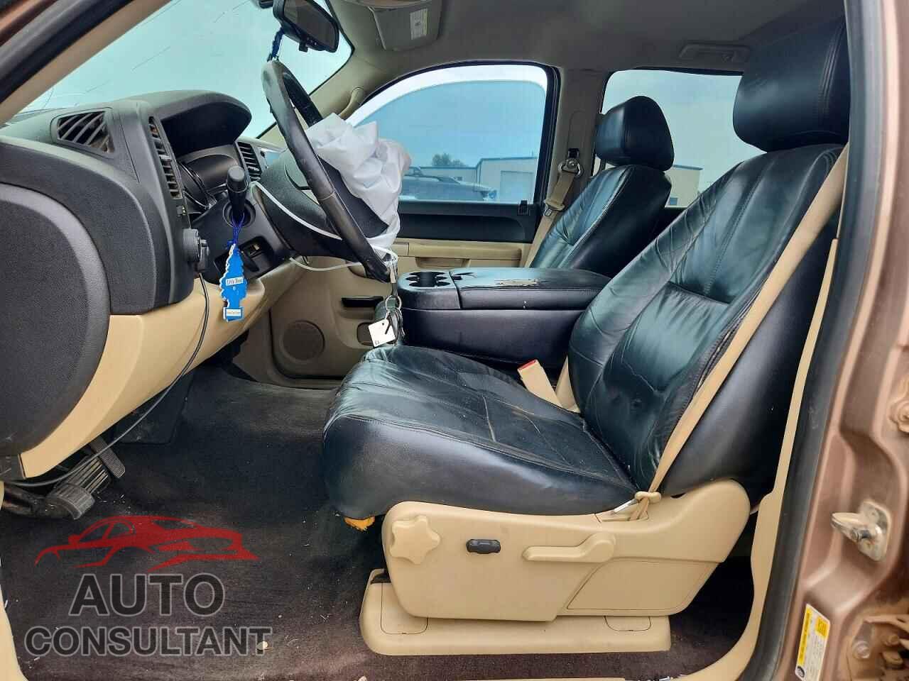 CHEVROLET SILVERADO 2011 - 1GCPKSE31BF216060