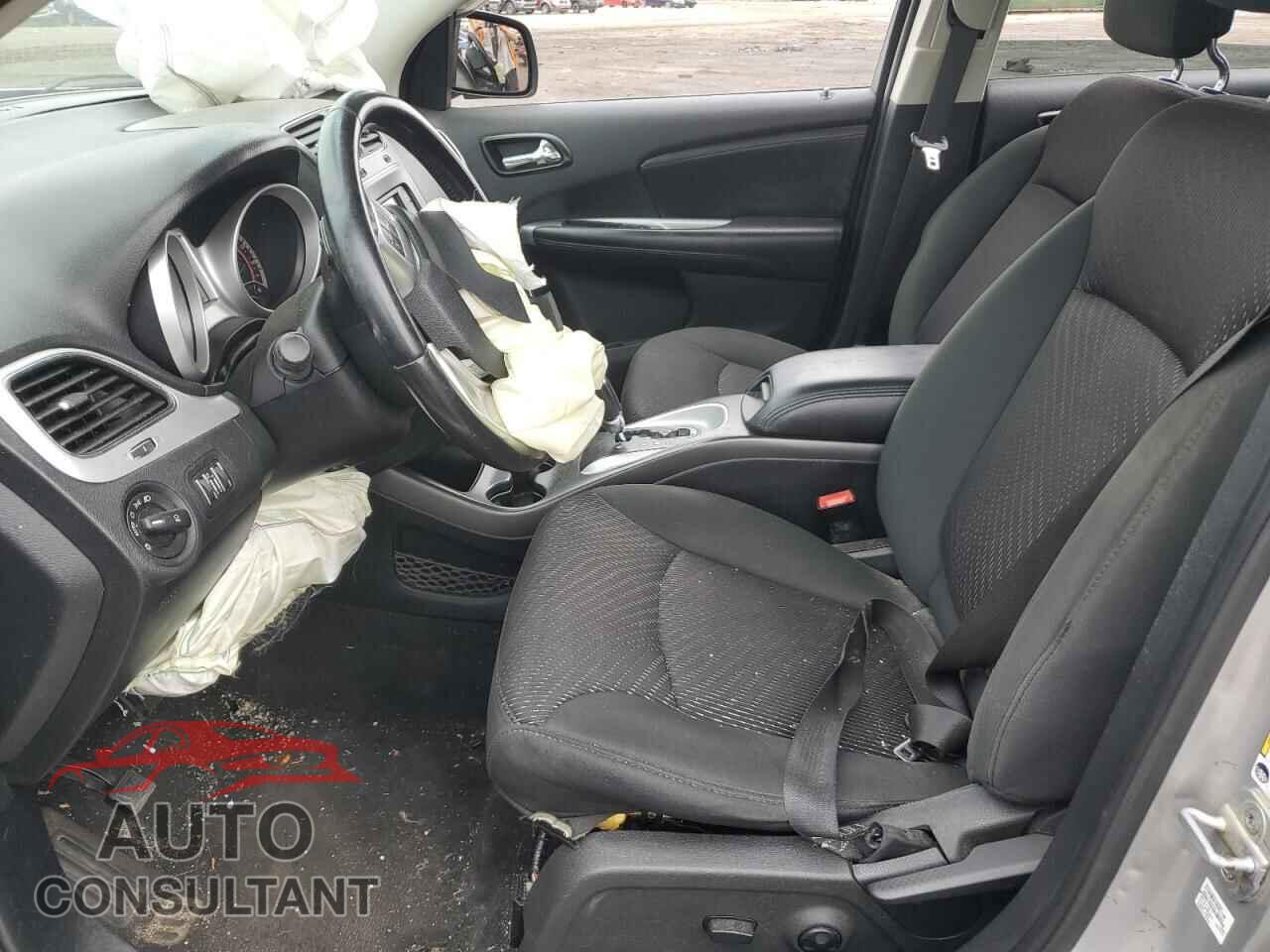 DODGE JOURNEY 2012 - 3C4PDCCG2CT158991