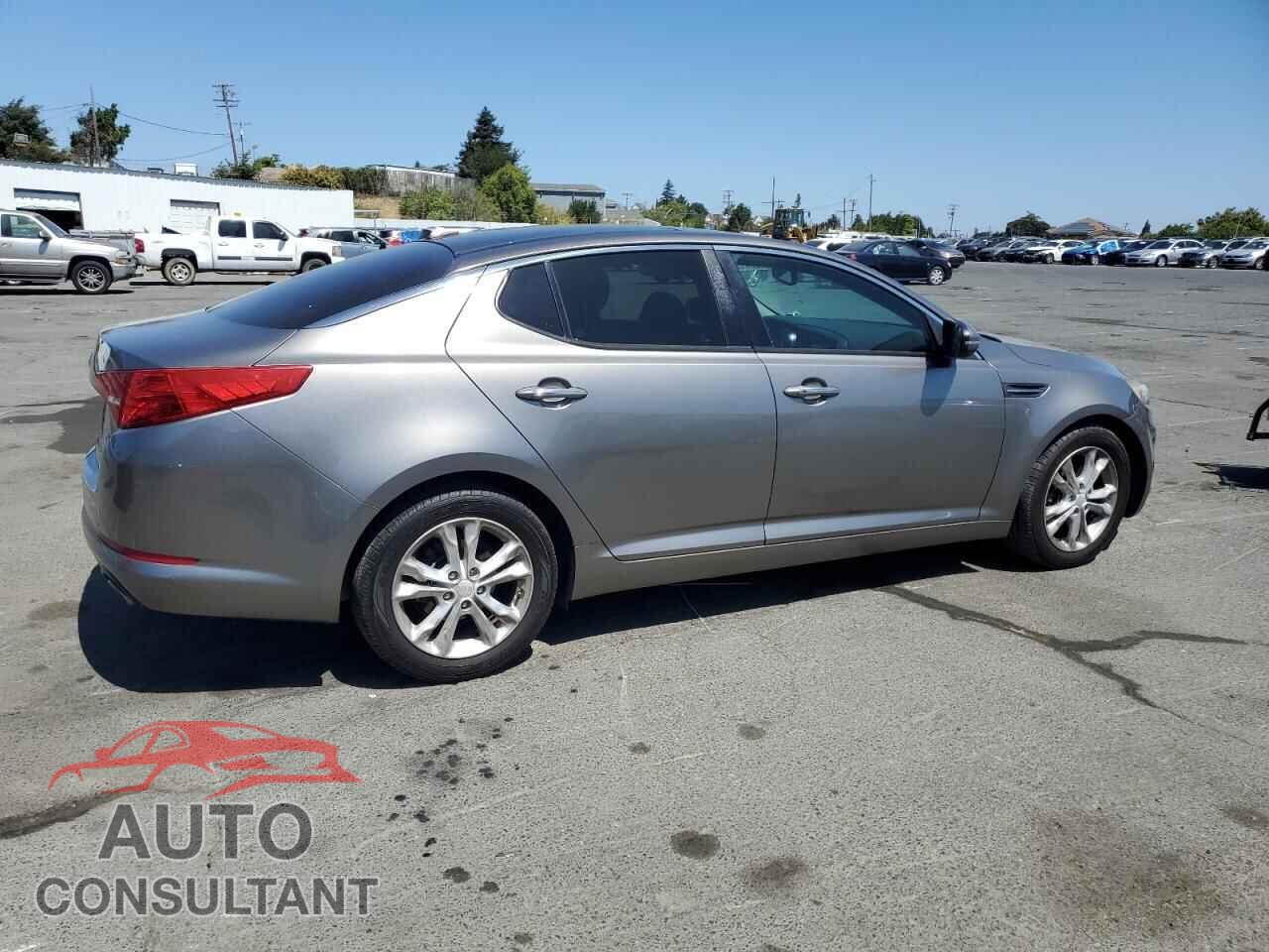 KIA OPTIMA 2013 - 5XXGN4A75DG128466