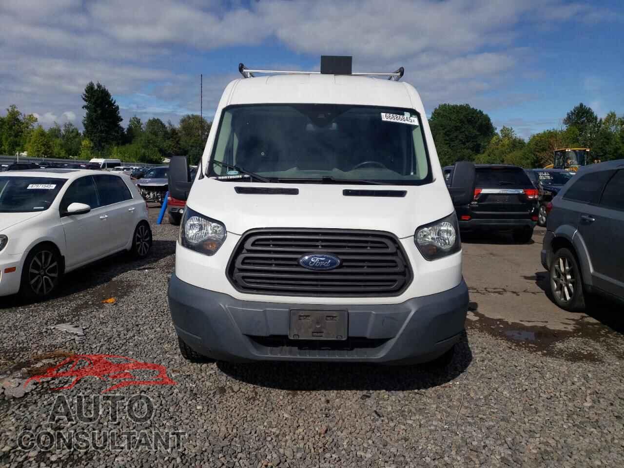 FORD TRANSIT 2017 - 1FTYR2CM7HKA01472