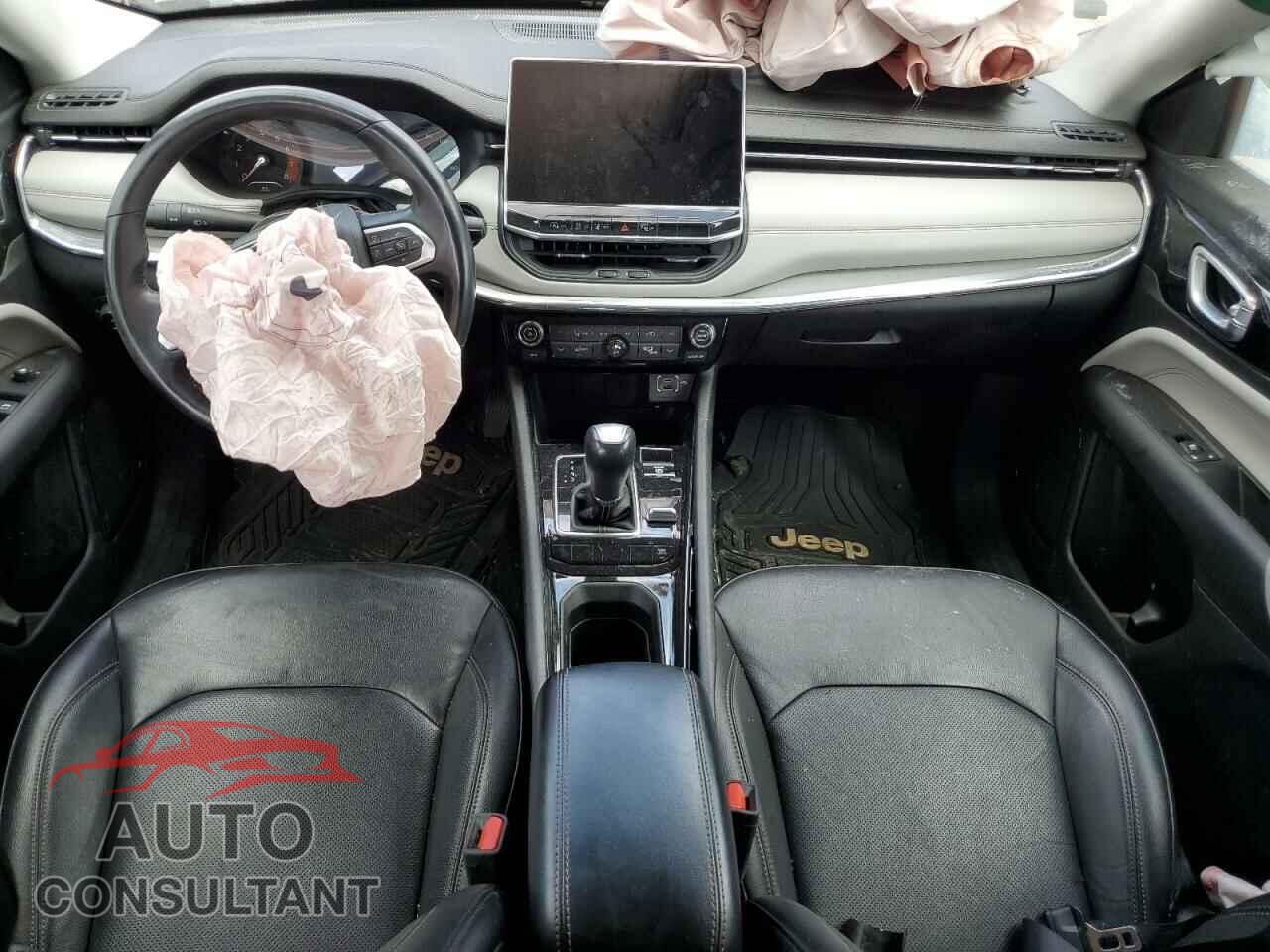 JEEP COMPASS 2022 - 3C4NJDCB5NT133354