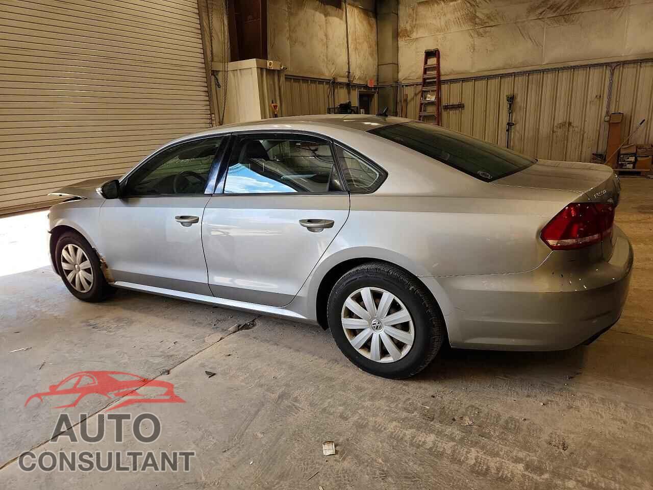 VOLKSWAGEN PASSAT 2012 - 1VWAP7A33CC039408