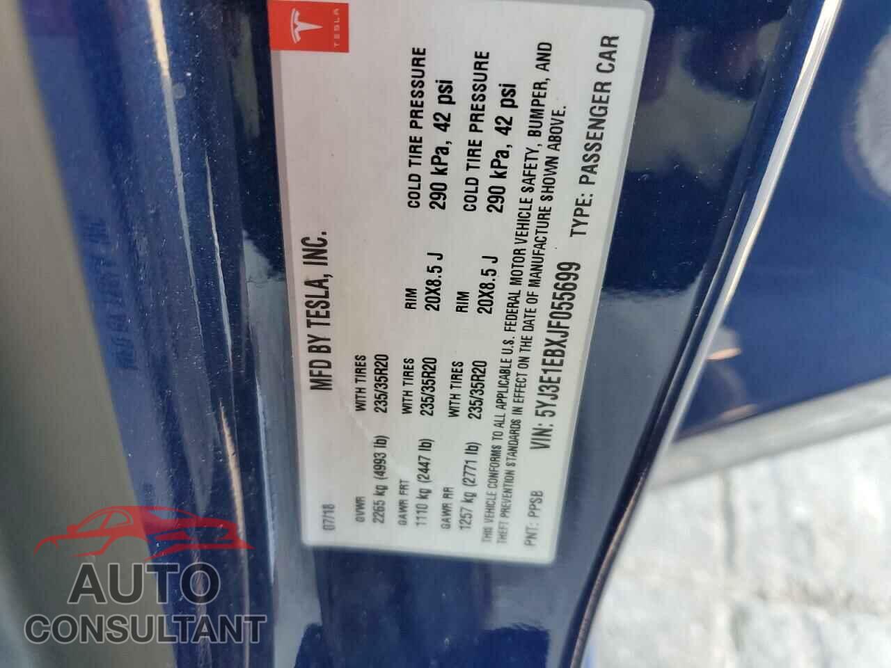 TESLA MODEL 3 2018 - 5YJ3E1EBXJF055699