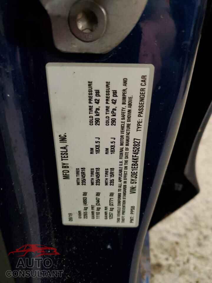 TESLA MODEL 3 2019 - 5YJ3E1EB4KF452827