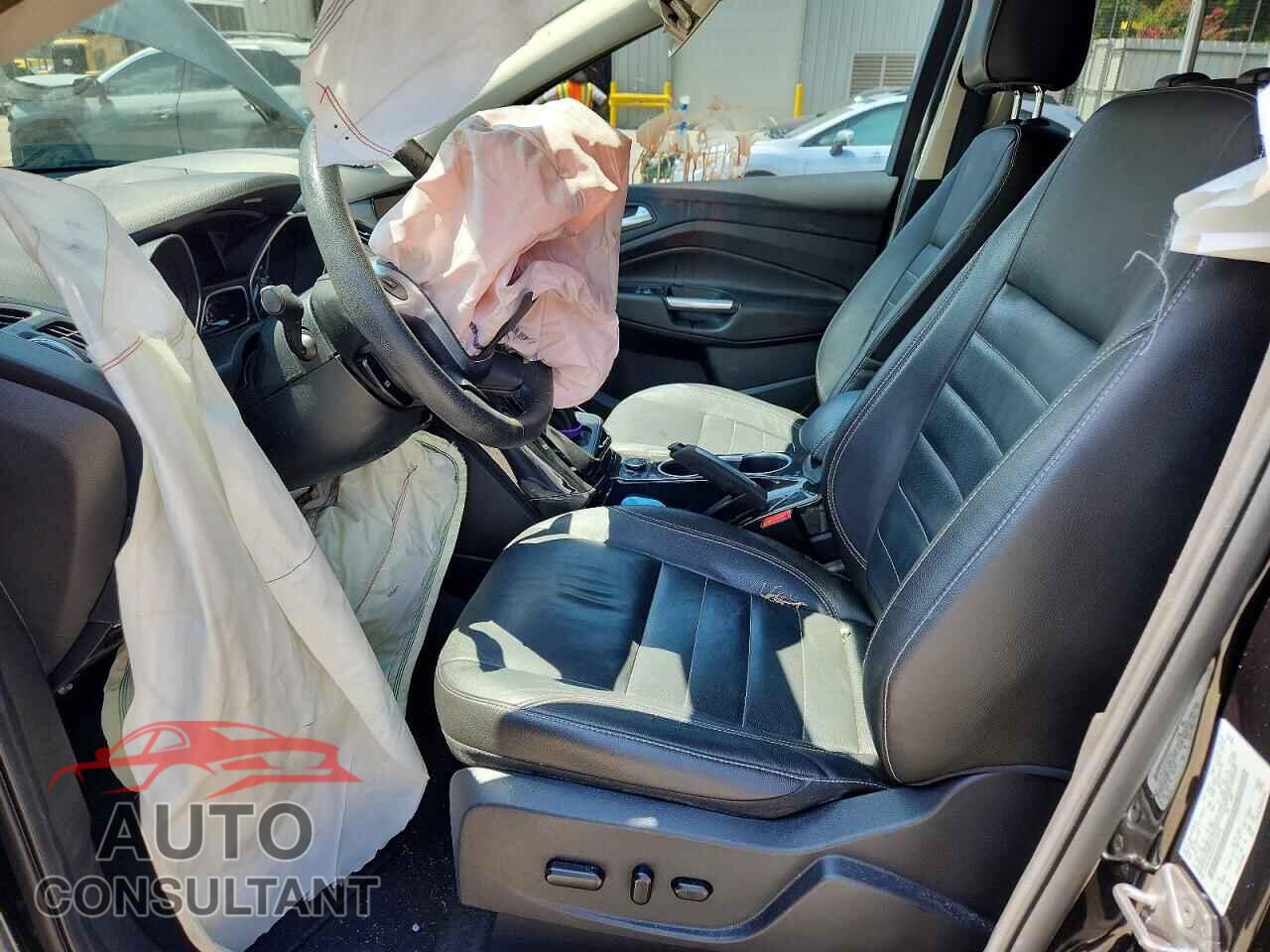 FORD ESCAPE 2014 - 1FMCU0J91EUD13679