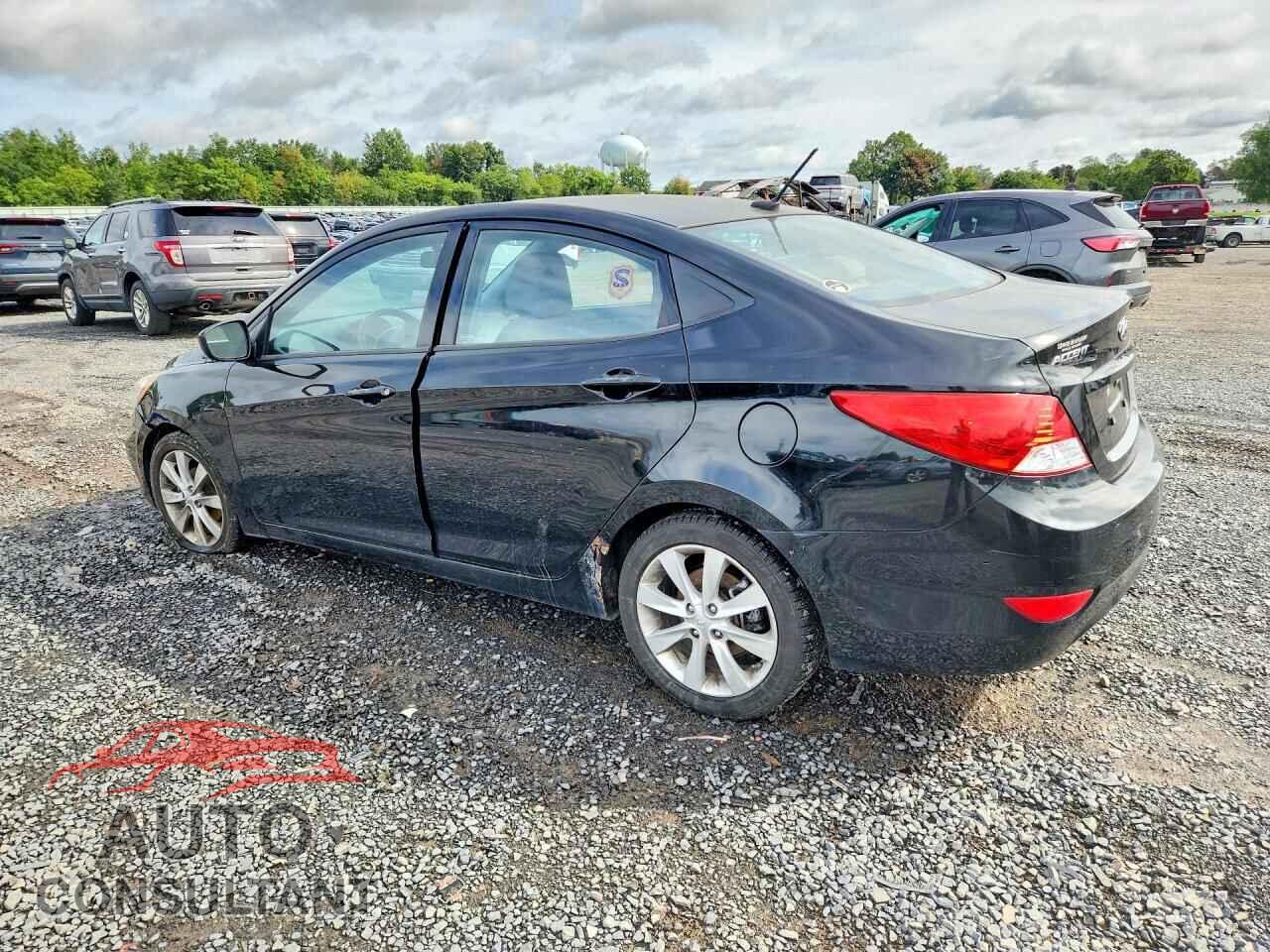 HYUNDAI ACCENT 2013 - KMHCU4AE1DU577570