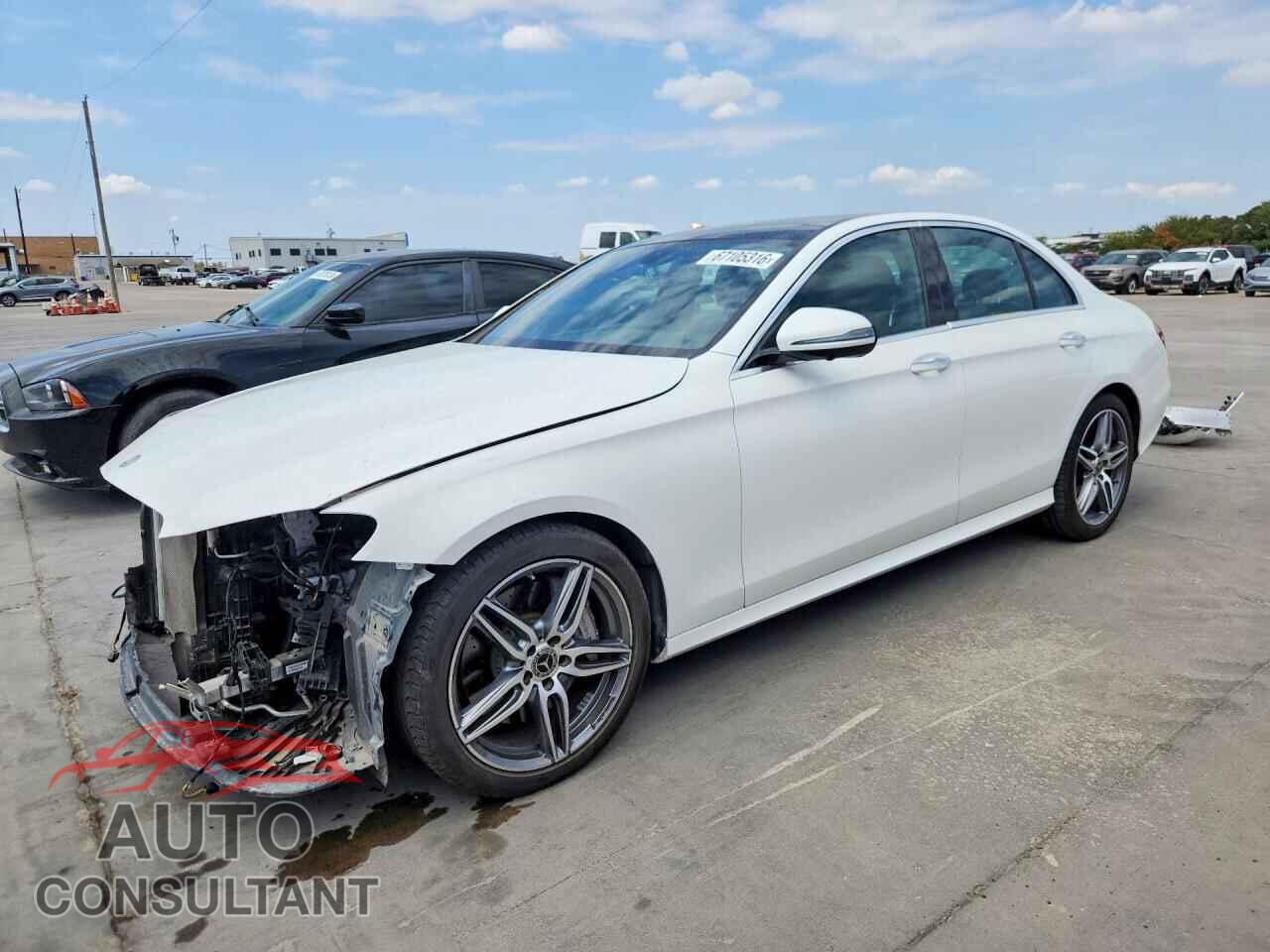 MERCEDES-BENZ E-CLASS 2020 - W1KZF8DB2LA846487