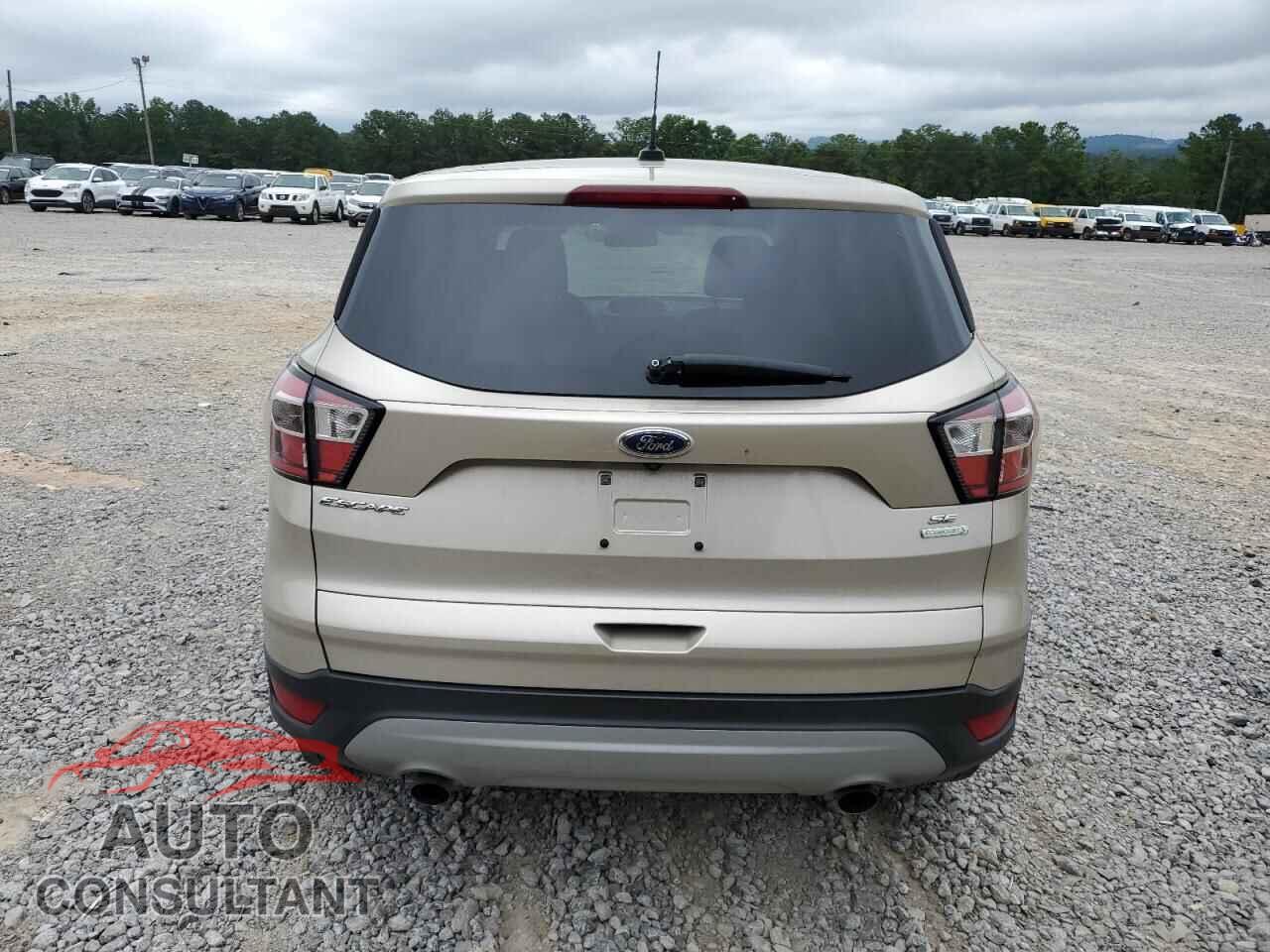 FORD ESCAPE 2017 - 1FMCU0GD1HUC95068