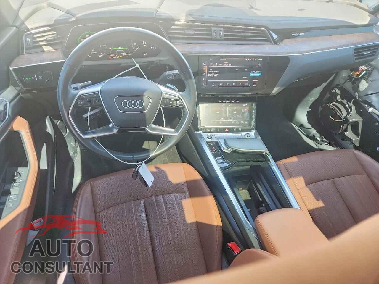 AUDI E-TRON 2021 - WA1LABGE4MB011014