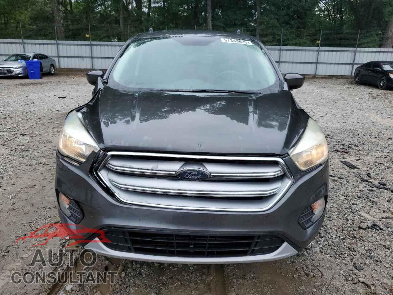 FORD ESCAPE 2017 - 1FMCU0G99HUD44920