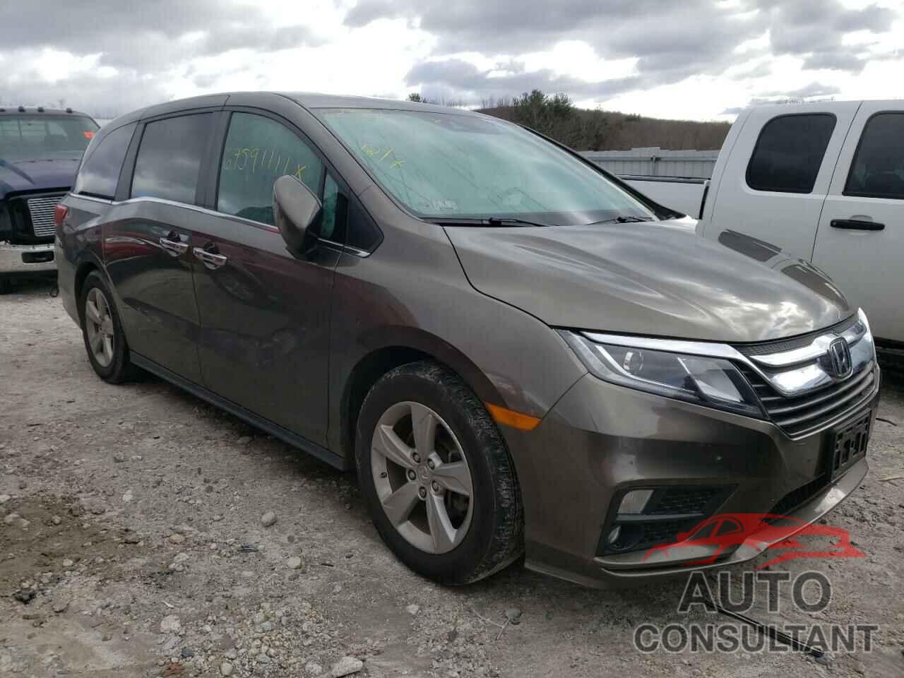 HONDA ODYSSEY 2018 - 5FNRL6H79JB106324