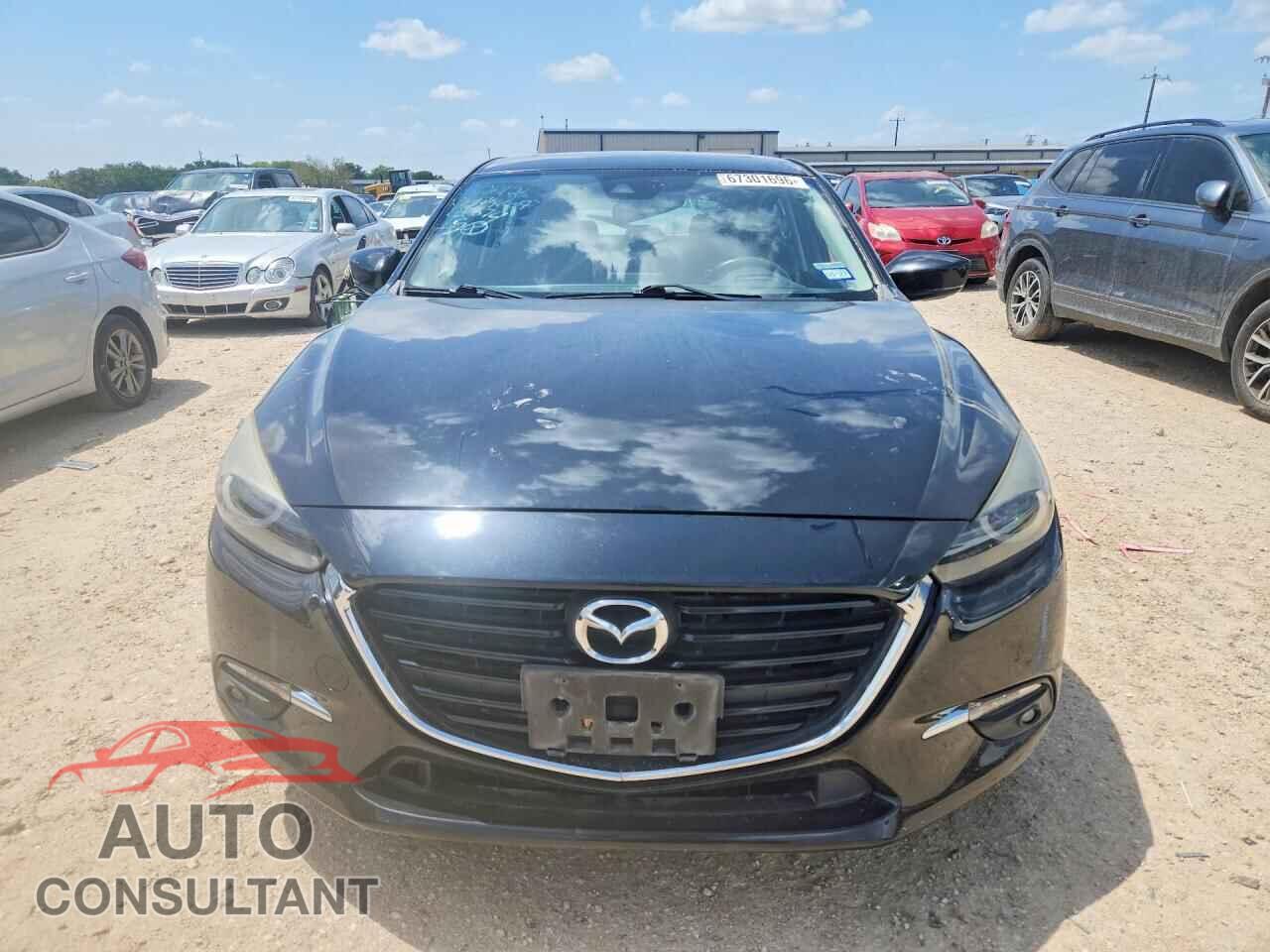 MAZDA 3 2017 - 3MZBN1M37HM130674