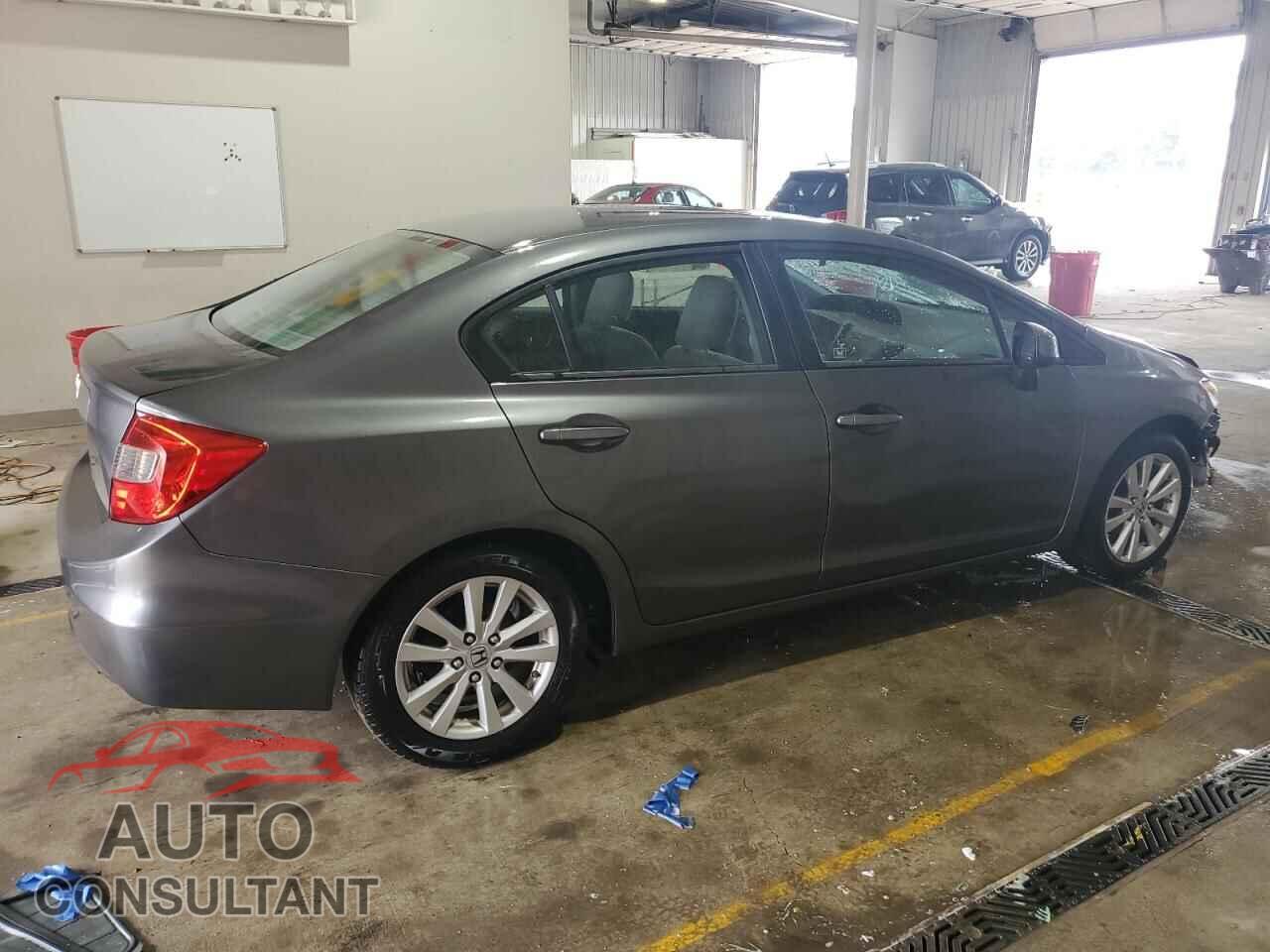 HONDA CIVIC 2012 - 2HGFB2F85CH595491