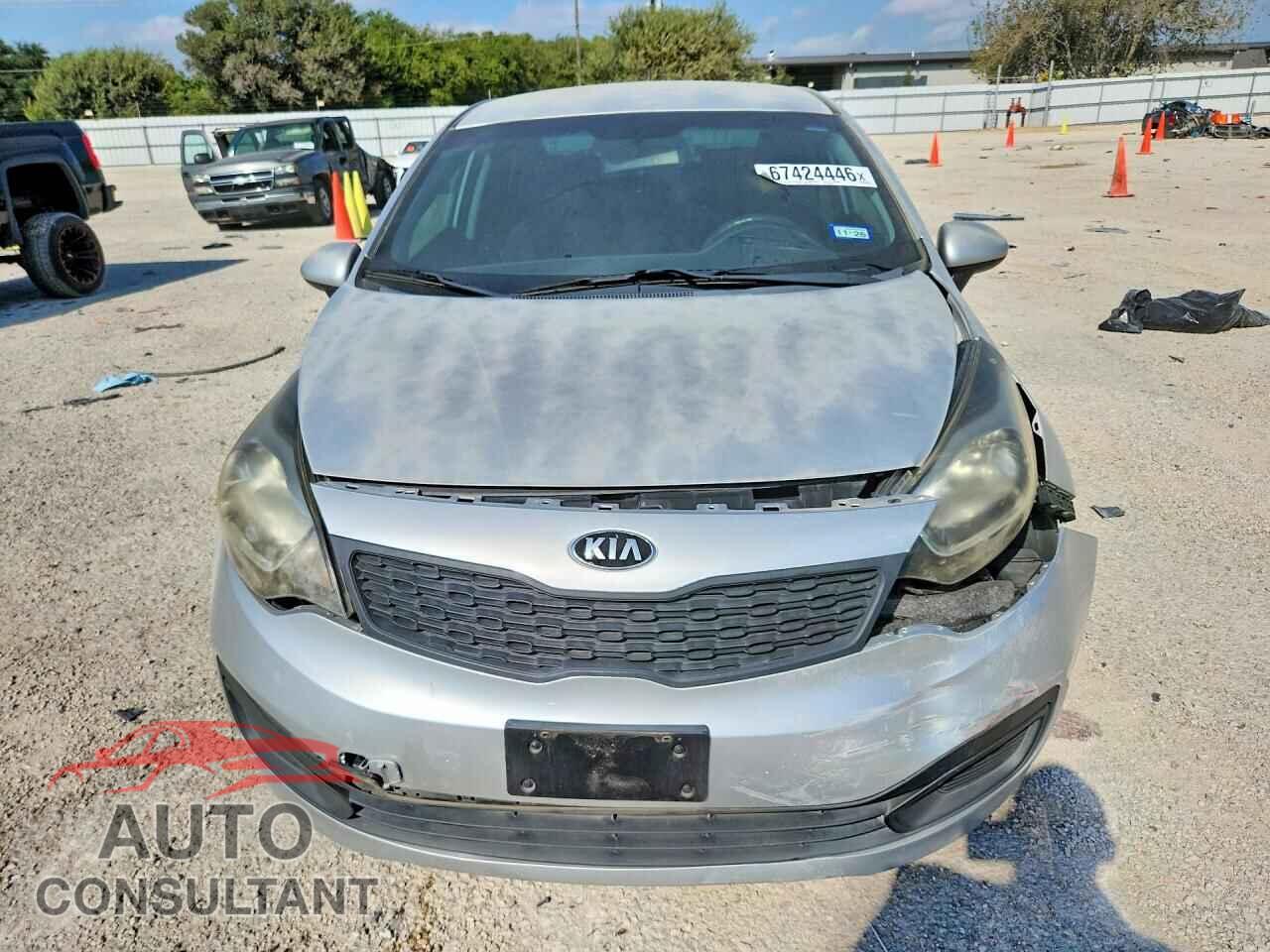 KIA RIO 2015 - KNADM4A39F6436046