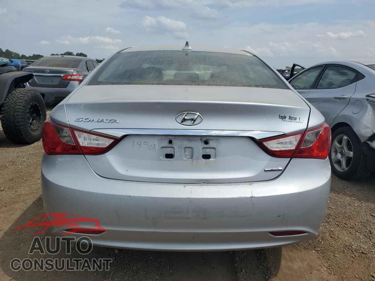 HYUNDAI SONATA 2011 - 5NPEC4AC1BH123731