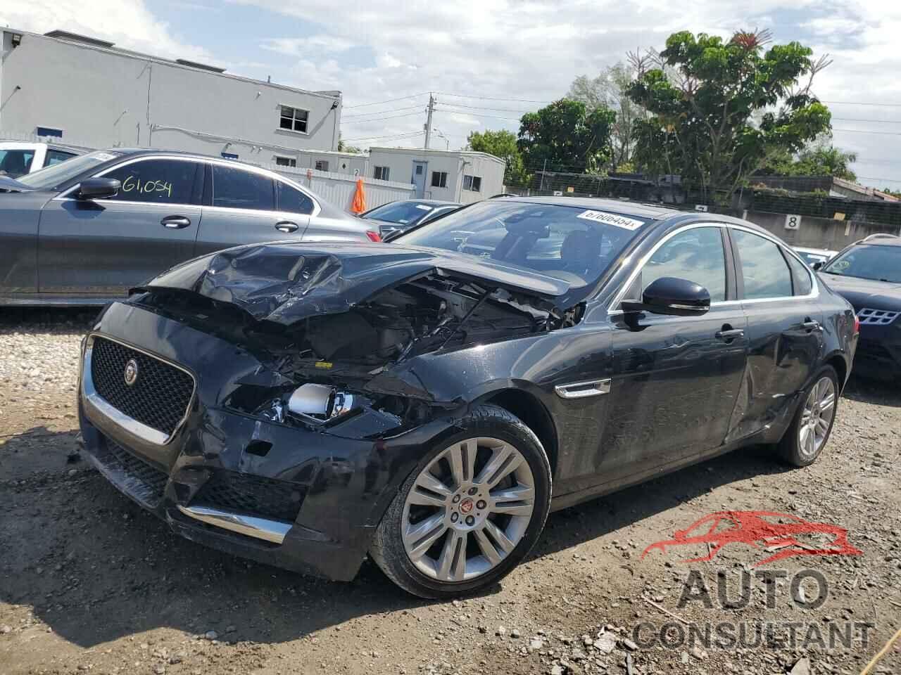 JAGUAR XF 2017 - SAJBD4BVXHCY40540