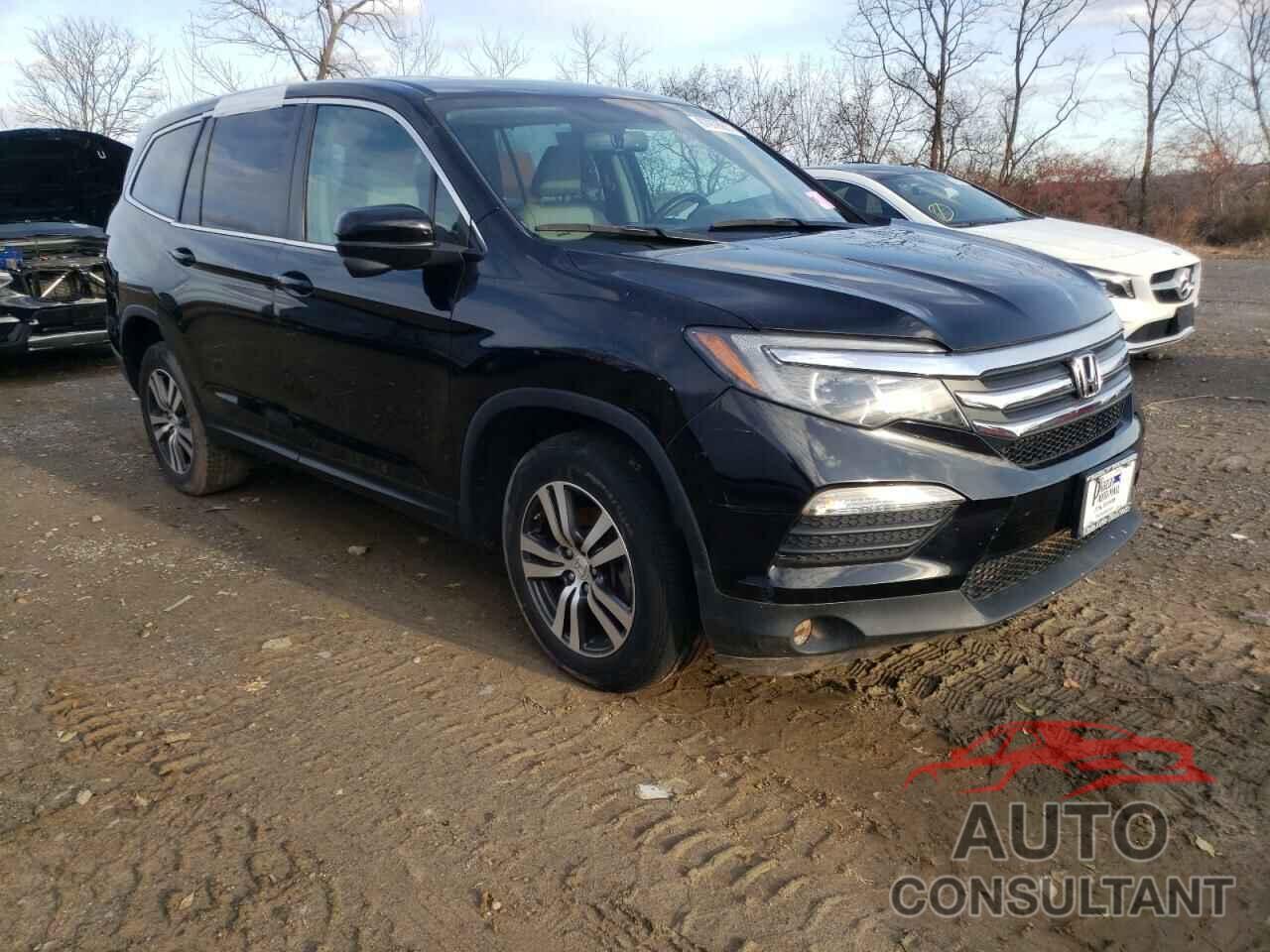 HONDA PILOT 2018 - 5FNYF6H84JB010757
