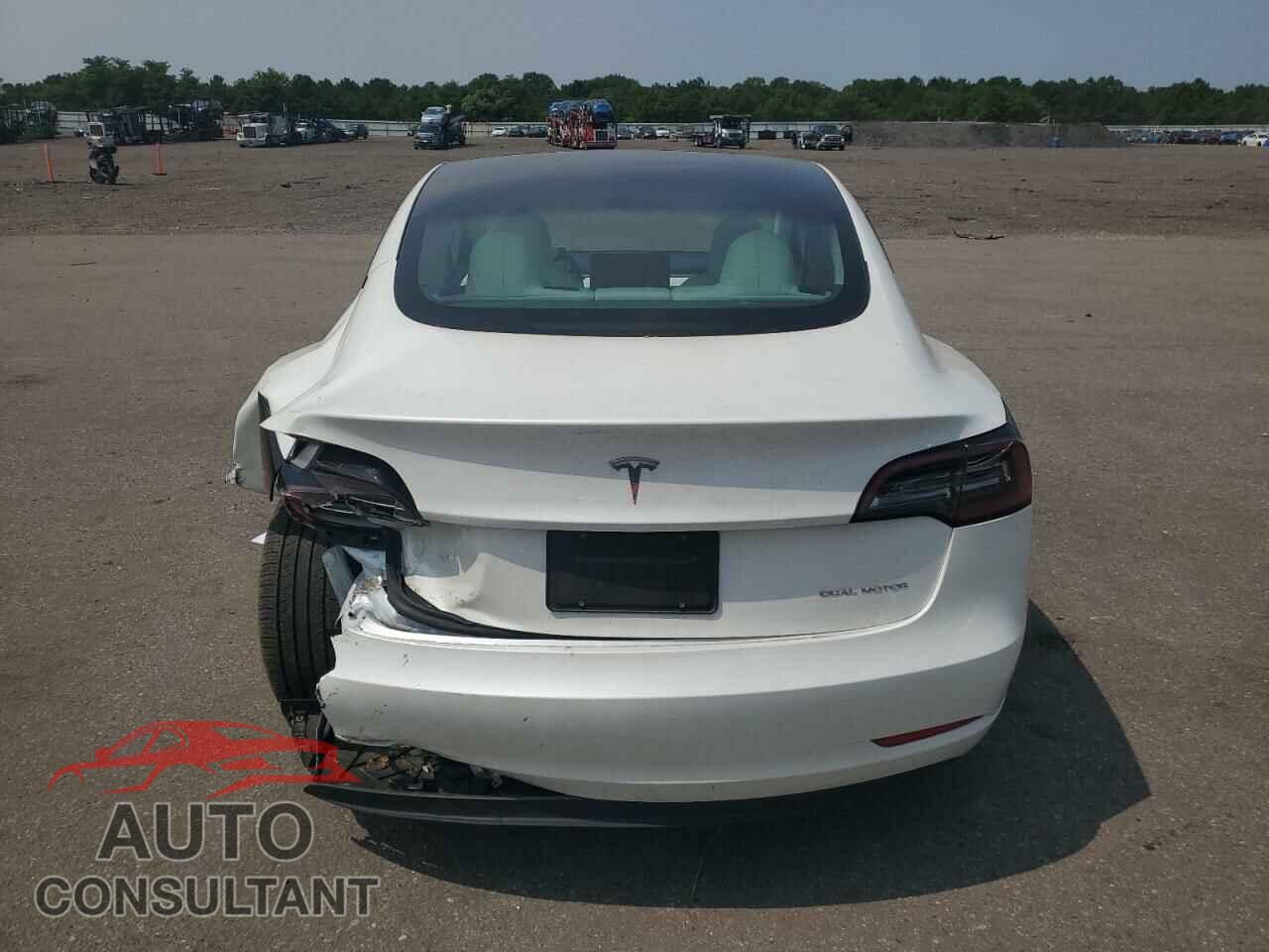 TESLA MODEL 3 2023 - 5YJ3E1EB6PF598637