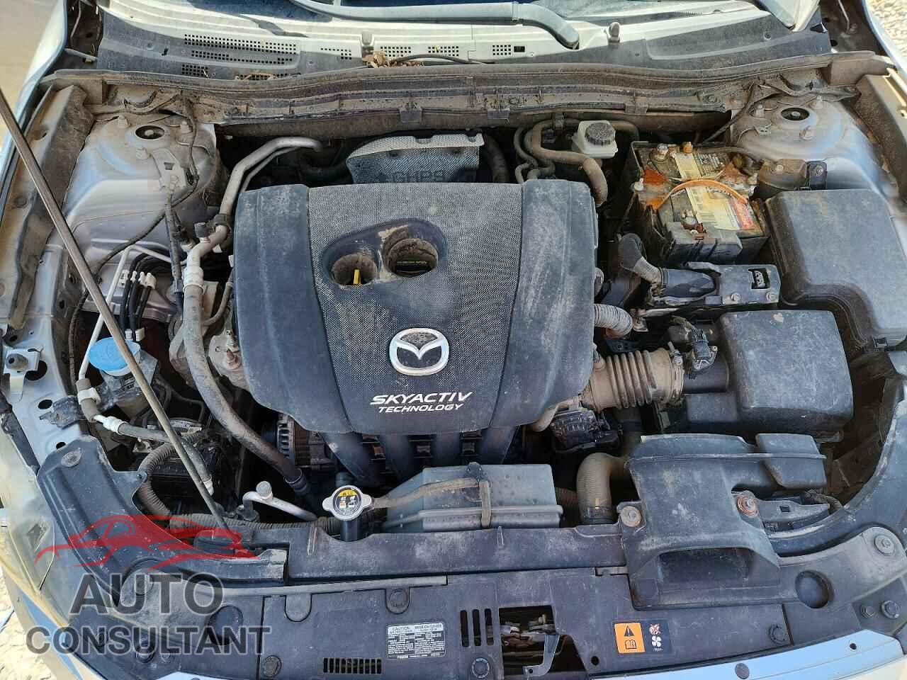 MAZDA 3 2015 - JM1BM1M74F1231982