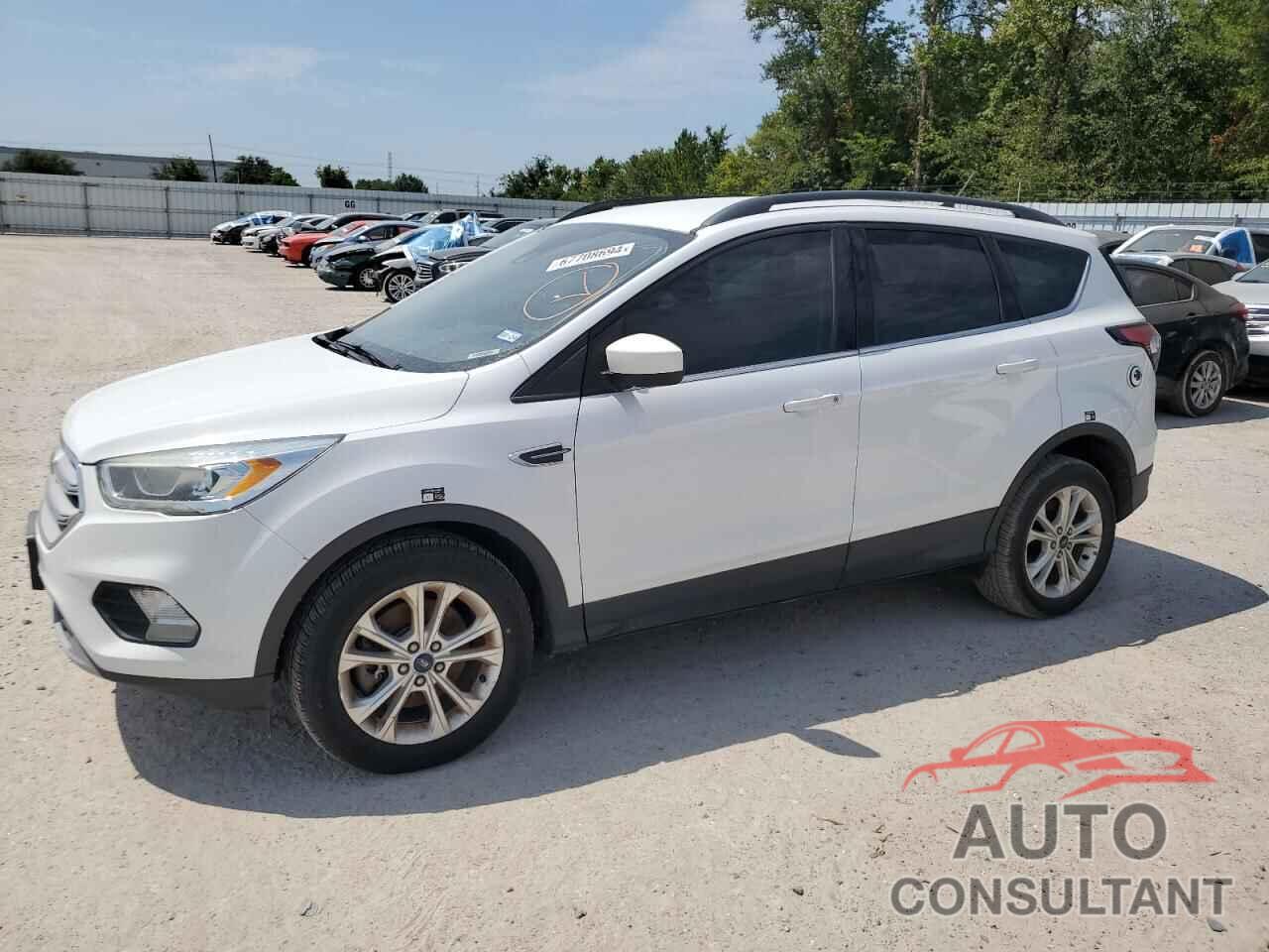 FORD ESCAPE 2018 - 1FMCU9HD2JUA44214