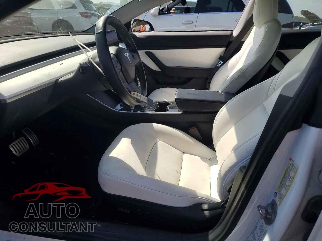 TESLA MODEL 3 2018 - 5YJ3E1EB3JF081352