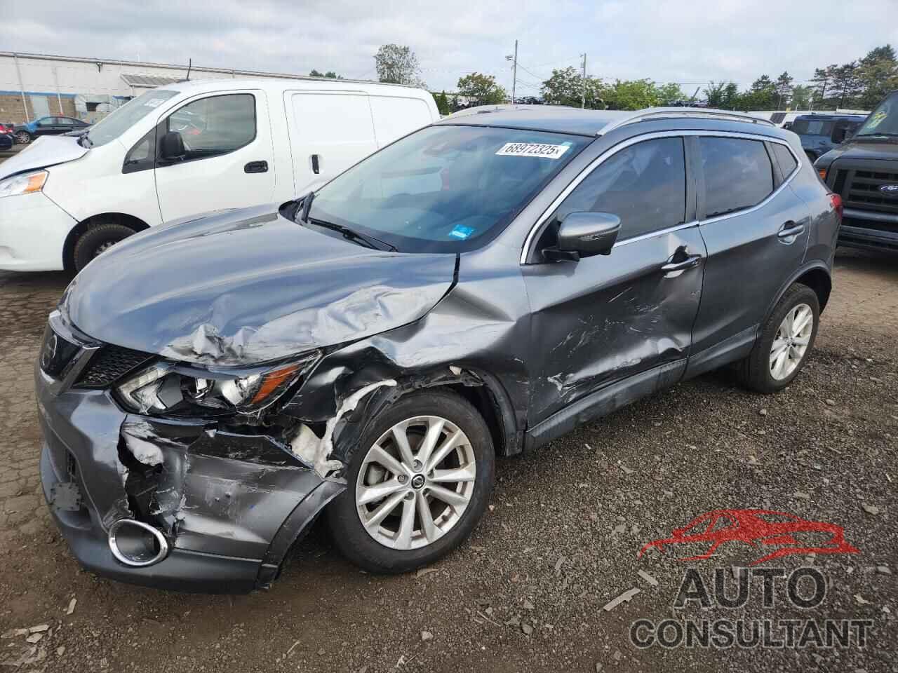 NISSAN ROGUE 2019 - JN1BJ1CR8KW327142