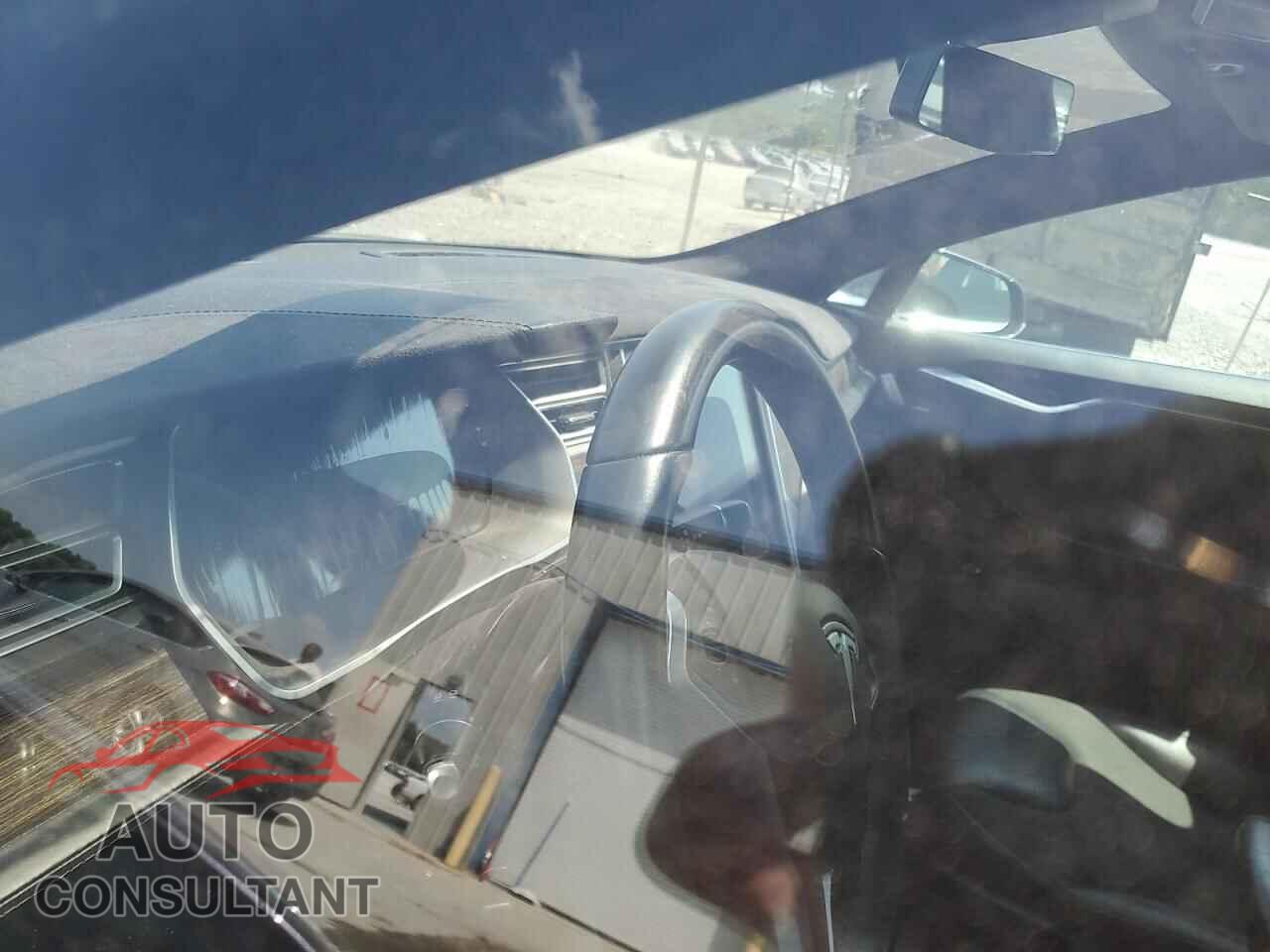 TESLA MODEL S 2015 - 5YJSA1S28FF088512