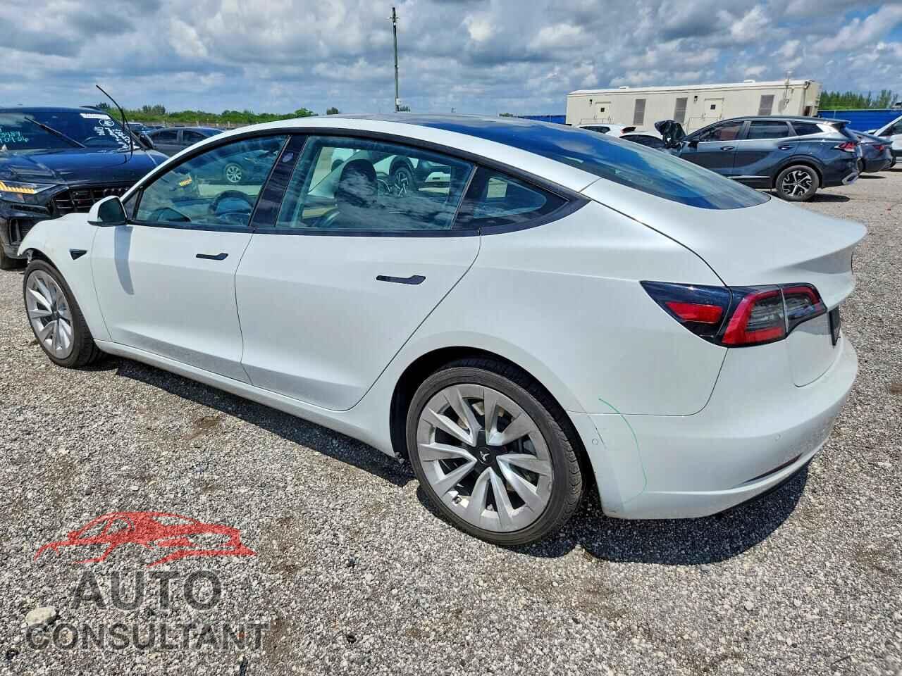 TESLA MODEL 3 2022 - 5YJ3E1EA2NF287324
