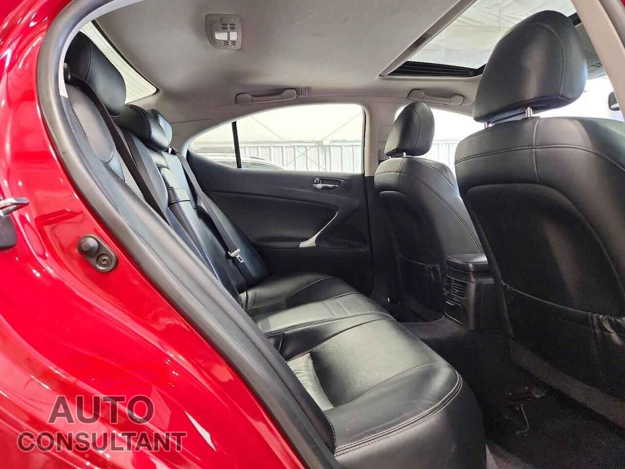LEXUS IS 2010 - JTHCF5C29A2034772