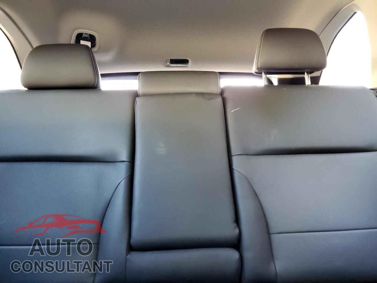 SUBARU OUTBACK 2017 - 4S4BSANC0H3295148