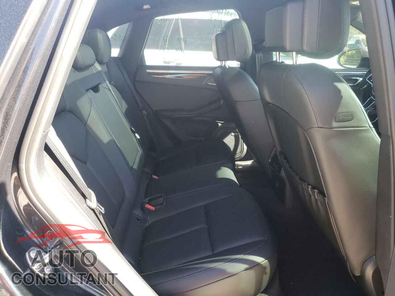 PORSCHE MACAN 2019 - WP1AA2A50KLB02437