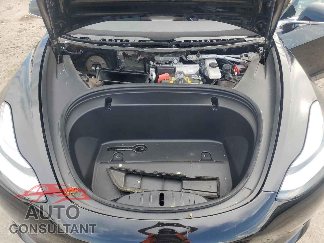 TESLA MODEL 3 2020 - 5YJ3E1EB9LF711345