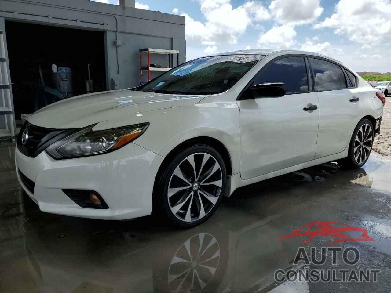 NISSAN ALTIMA 2018 - 1N4AL3AP6JC225988