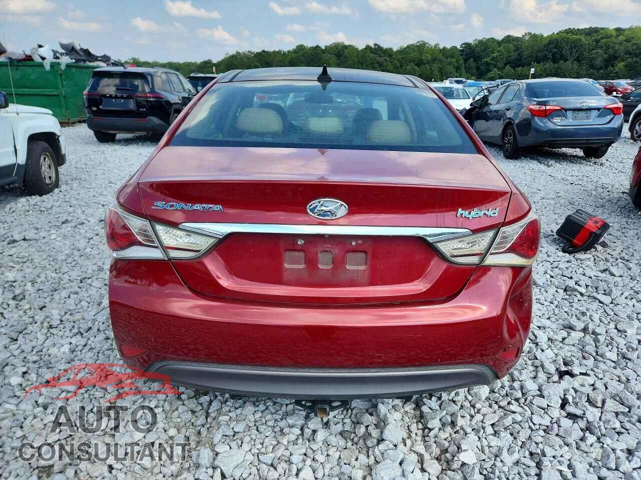 HYUNDAI SONATA 2011 - KMHEC4A4XBA018665