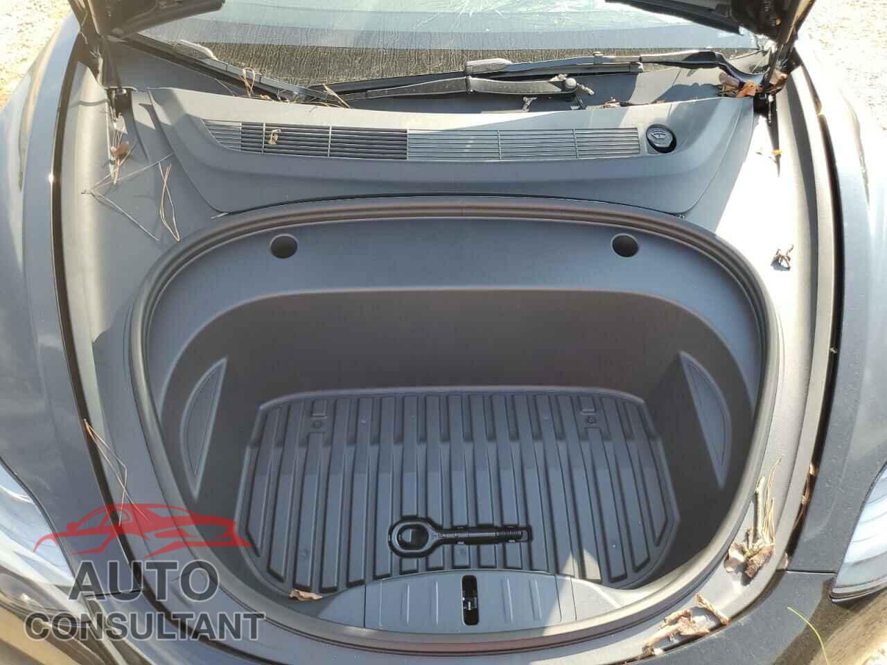 TESLA MODEL 3 2023 - 5YJ3E1EA8PF607443