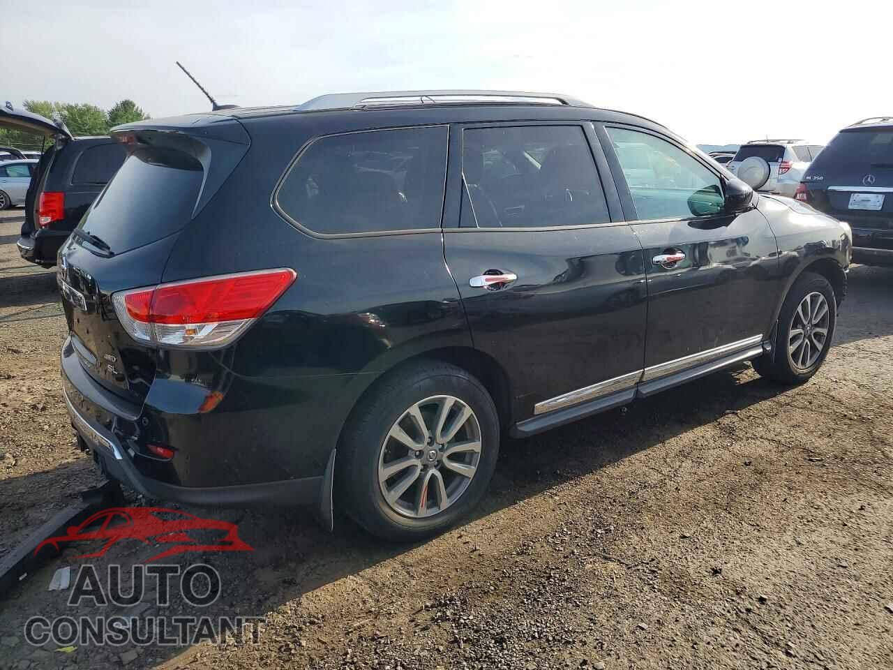 NISSAN PATHFINDER 2013 - 5N1AR2MM7DC677159