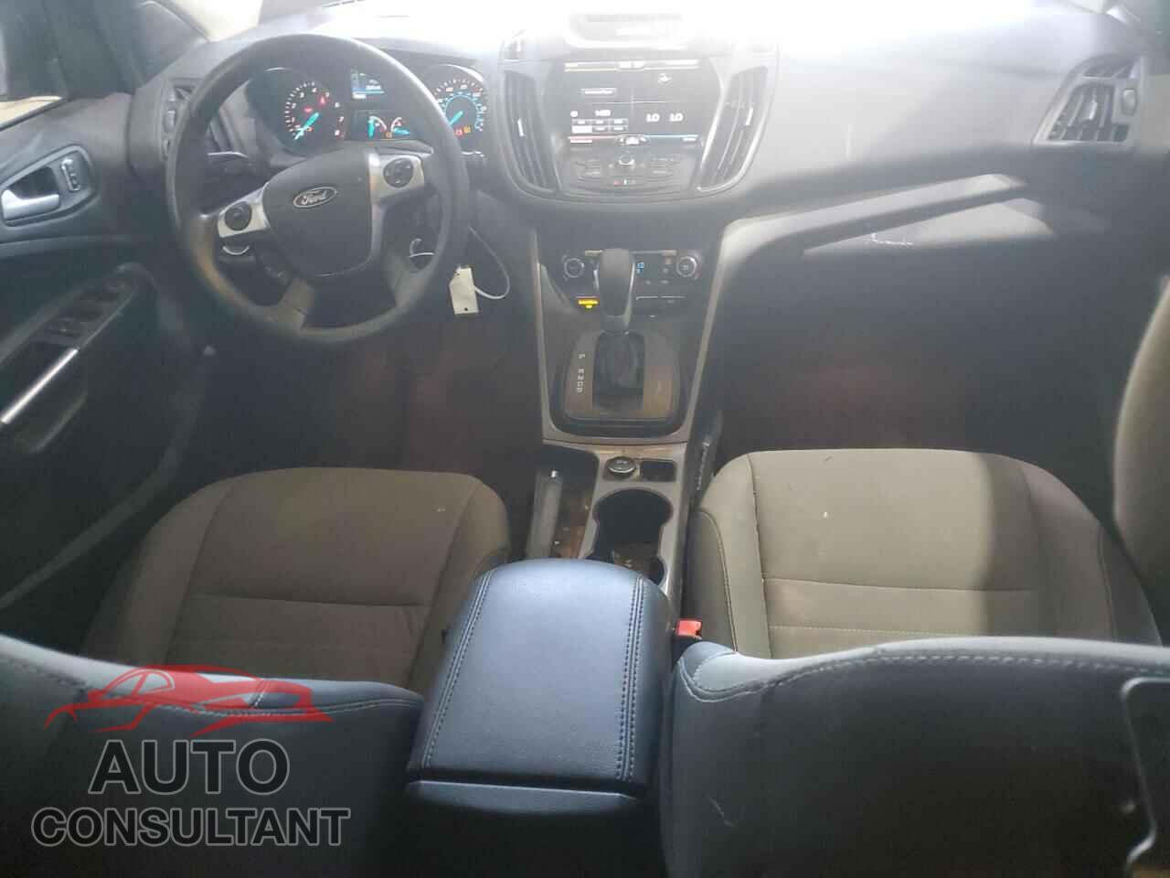 FORD ESCAPE 2015 - 1FMCU9GX5FUC10096