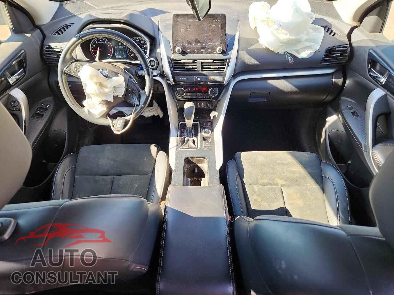 MITSUBISHI ECLIPSE 2022 - JA4ATWAAXNZ005659