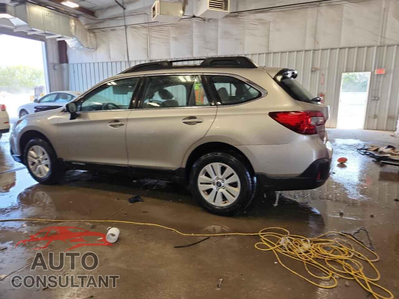 SUBARU OUTBACK 2018 - 4S4BSAAC7J3391127