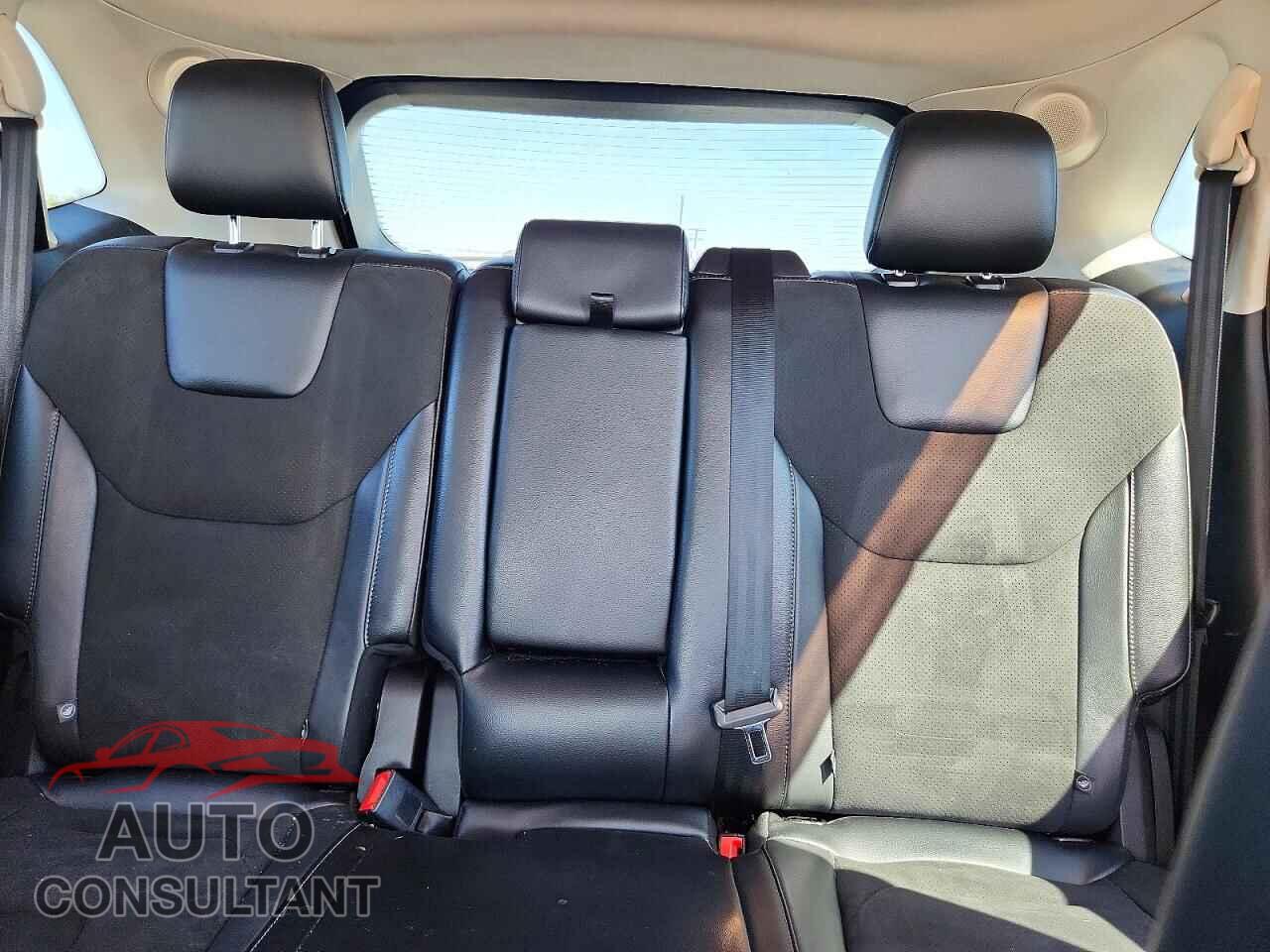 FORD EDGE 2018 - 2FMPK4AP1JBC62665