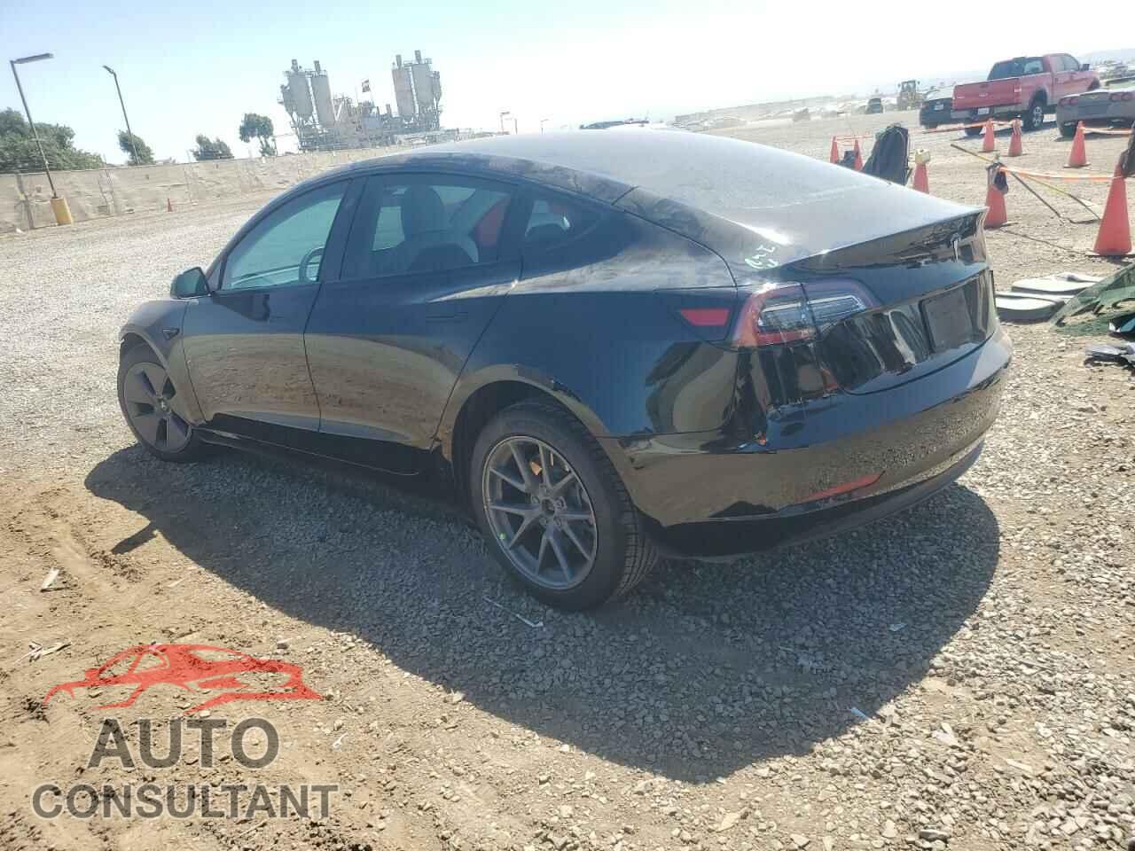TESLA MODEL 3 2022 - 5YJ3E1EB8NF255373