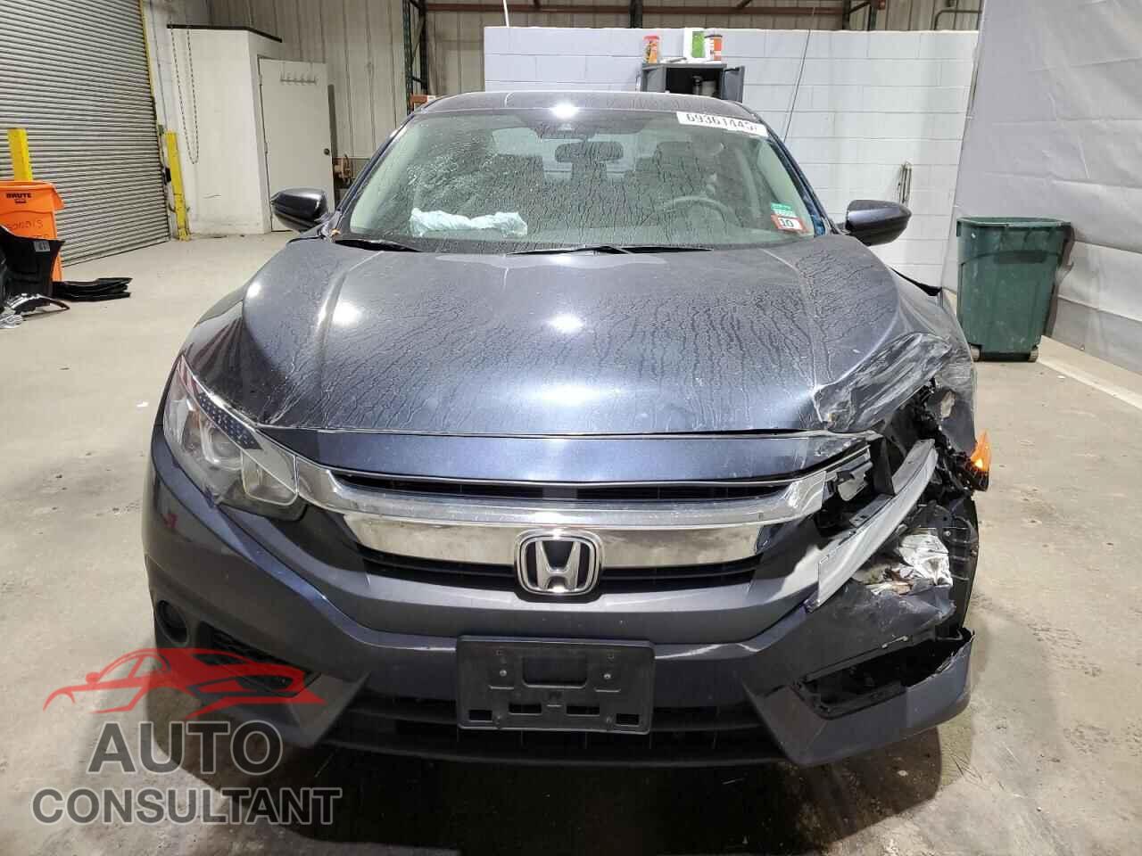 HONDA CIVIC 2017 - 19XFC2F69HE210835