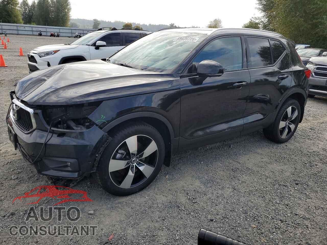 VOLVO XC40 2019 - YV4162XZ3K2000615