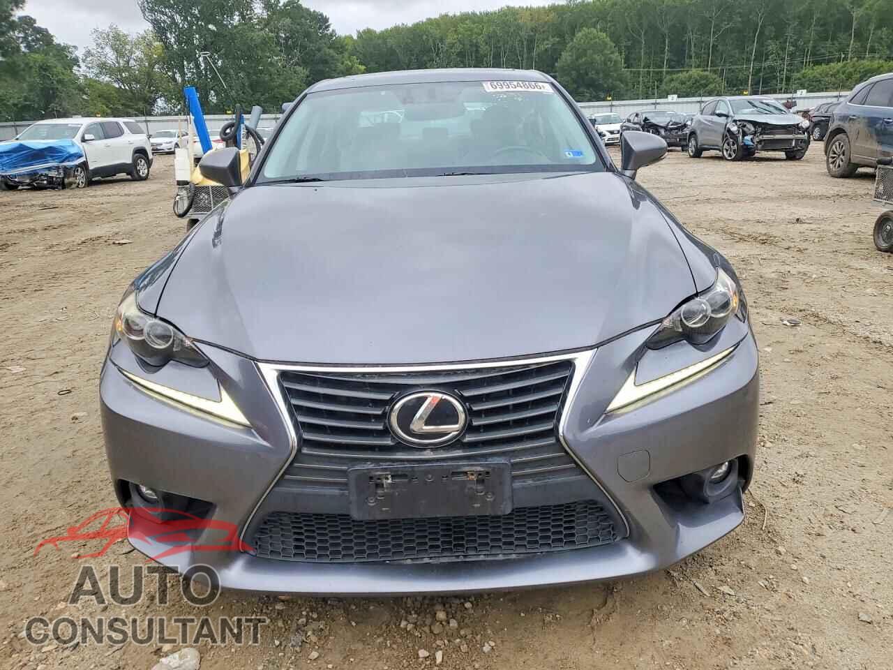 LEXUS IS 2015 - JTHCF1D25F5025306