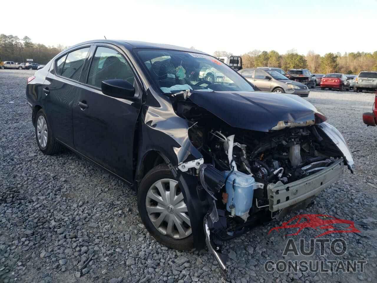 NISSAN VERSA 2019 - 3N1CN7AP0KL837570