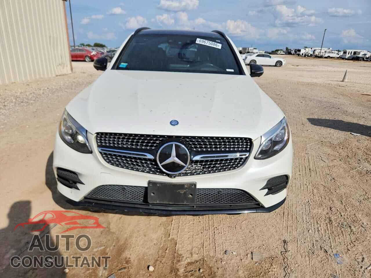 MERCEDES-BENZ GLC-CLASS 2017 - WDC0G6EB9HF192529