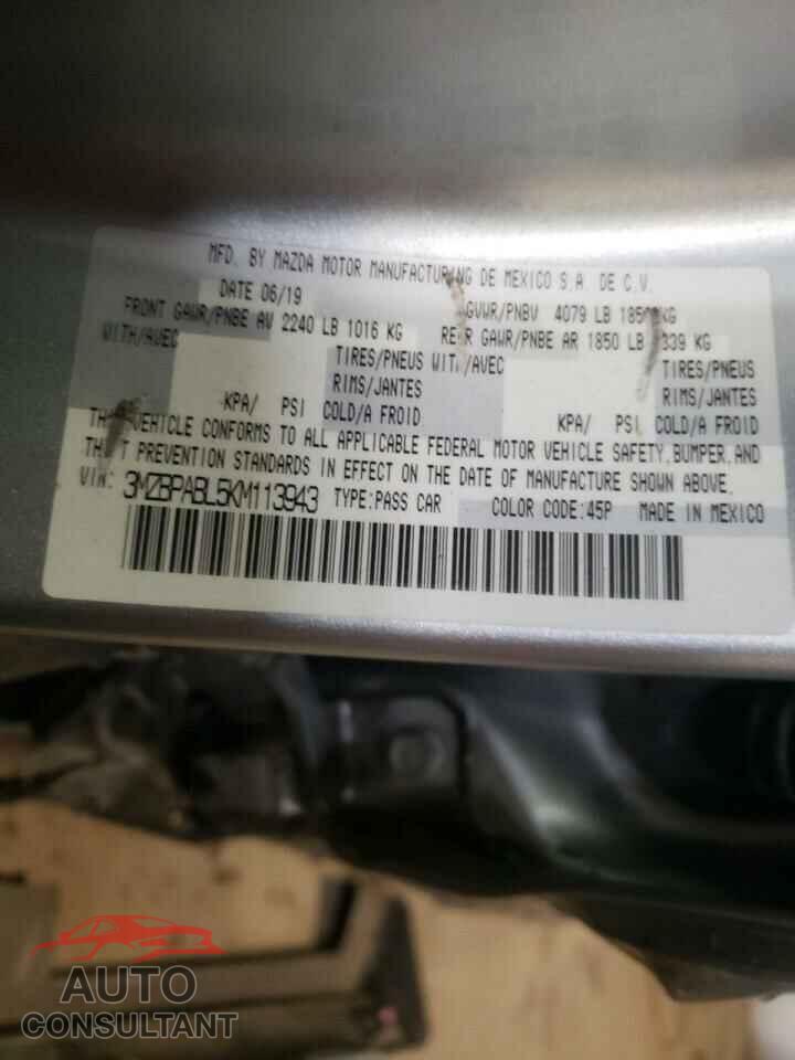 MAZDA 3 2019 - 3MZBPABL5KM113943