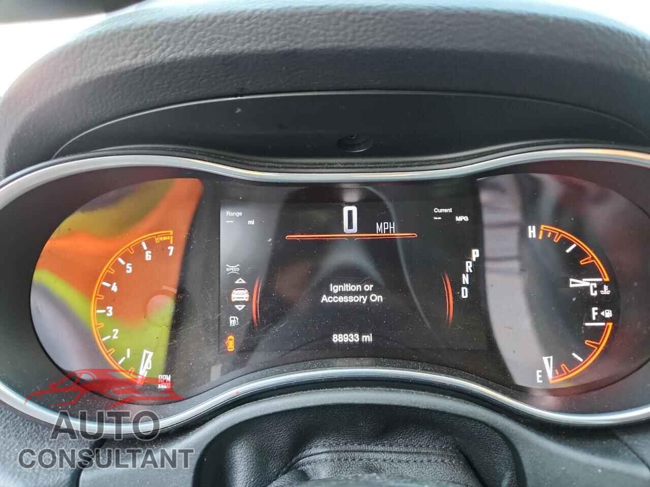 DODGE DURANGO 2019 - 1C4RDJAG5KC755918
