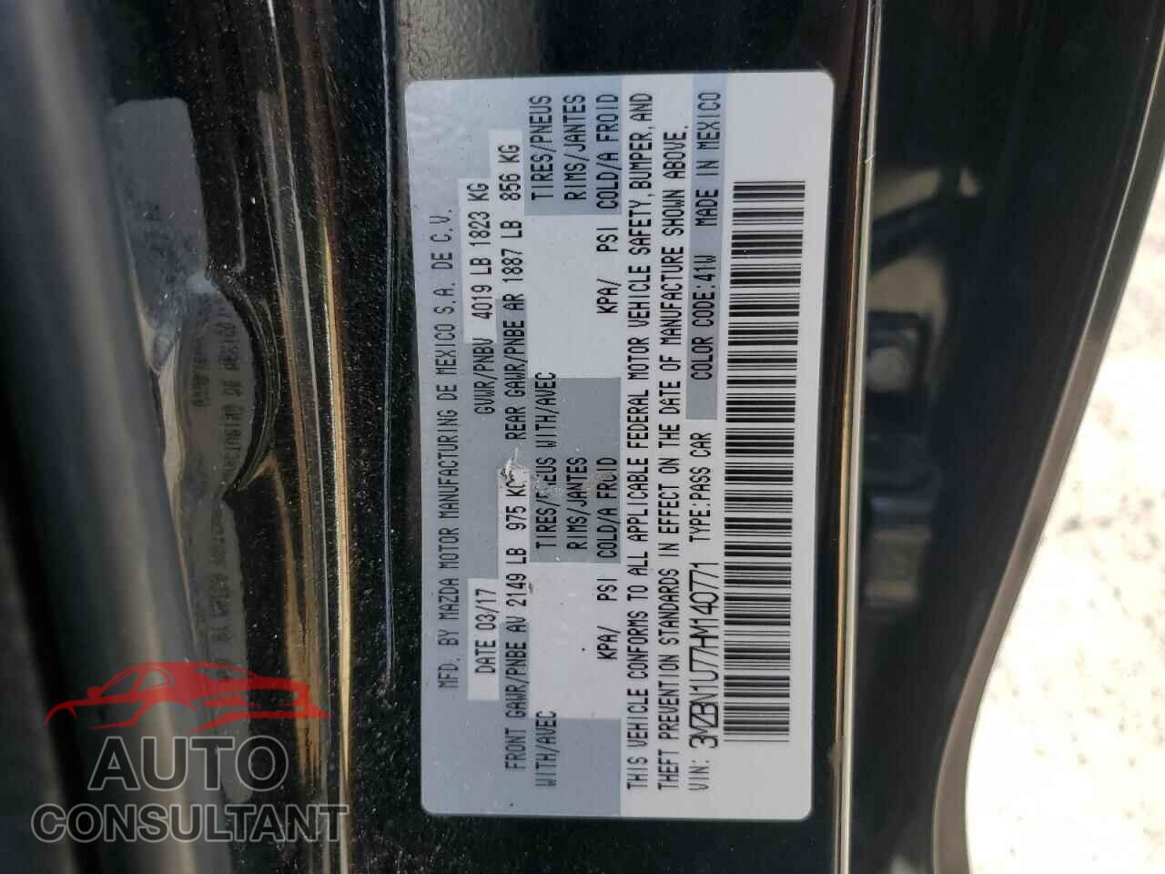 MAZDA 3 2017 - 3MZBN1U77HM140771