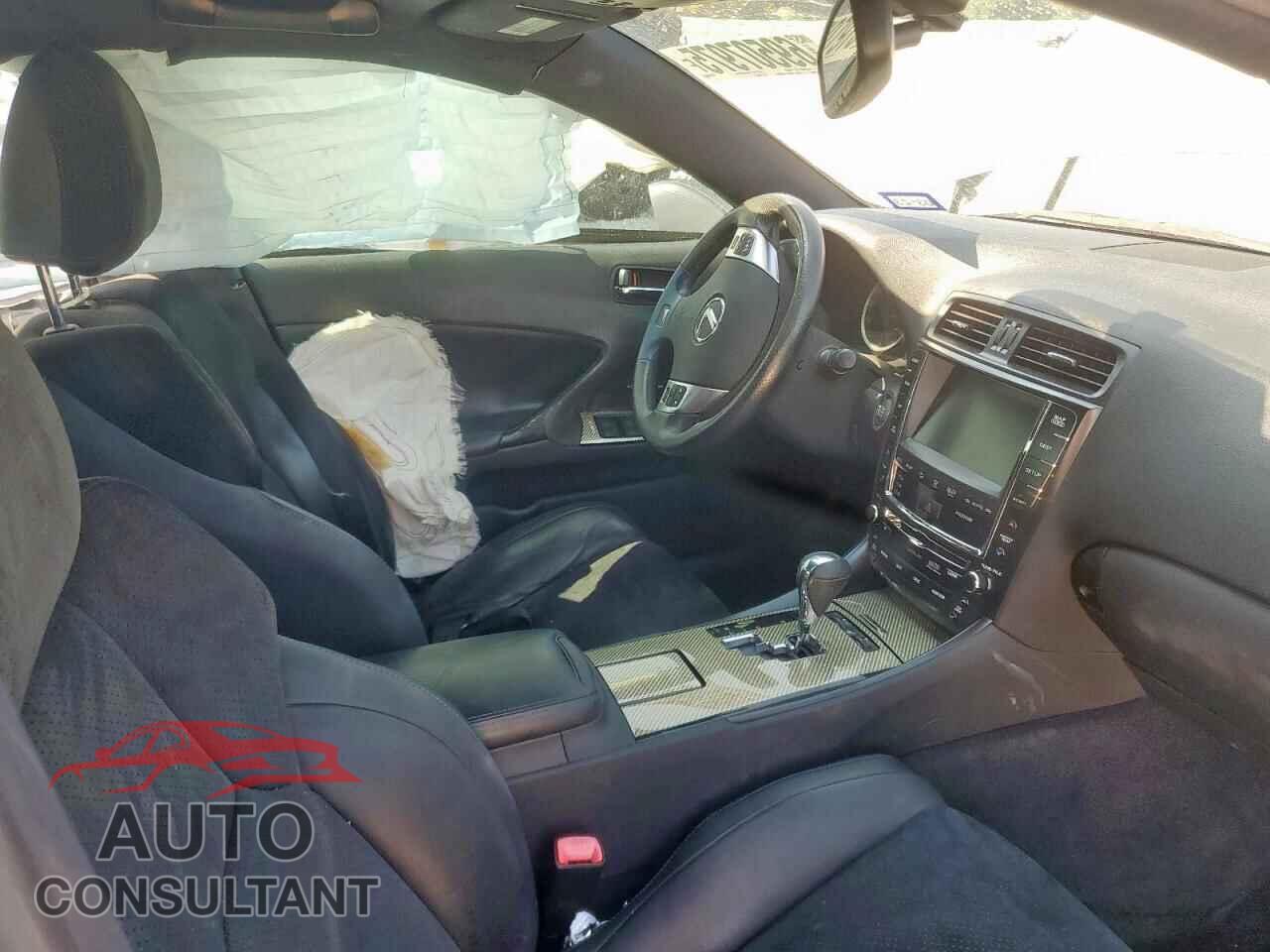 LEXUS IS 2012 - JTHBP5C20C5009852
